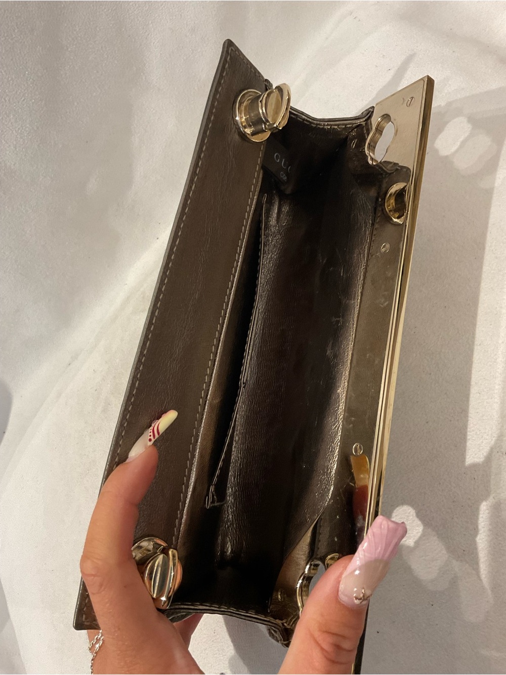 Gucci Clutch - Picture 9 of 9